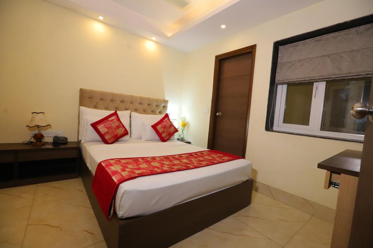 Hotel Mayur Assam - New Delhi Railway Station Exterior photo